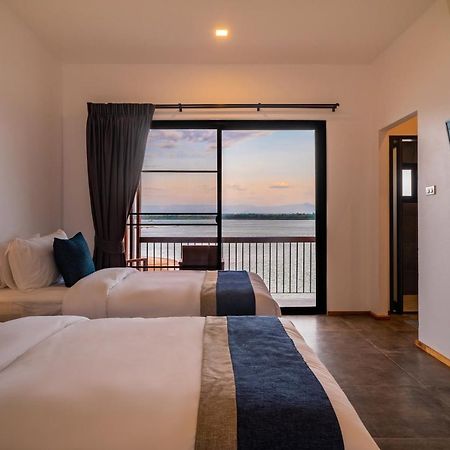 The Riviera Champasak Hotel Eksteriør billede