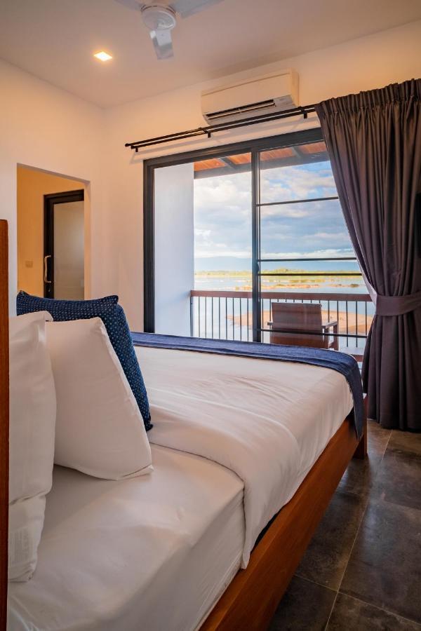 The Riviera Champasak Hotel Eksteriør billede